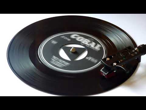 download lagu mp3 mp4 Buddy Holly Vinyl, download lagu Buddy Holly Vinyl gratis, unduh video klip Buddy Holly Vinyl