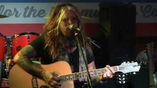 John Corabi Hooligans Holiday live At Tailgate Tavern and Grill
