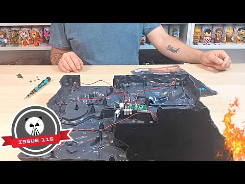 Build The Terminator T-800 Issue 115 - Installing The Speaker & Switch (Speed Build)