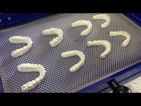 Vacuum Forming Dental Models / FLOW A3desk