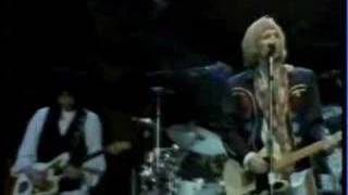 Tom Petty & The Heartbreakers - Lonely Weekends (live)