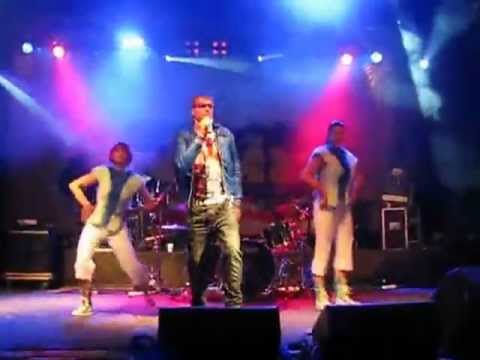 Petr Kotvald - Mumuland /English-Czech version/ (Live)