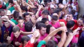 preview picture of video 'villarejo del valle vuelta2010'