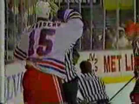 Mark Janssens vs Brendan Shanahan Feb 19, 1990