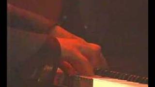 Bài hát The Long Way Home - Nghệ sĩ trình bày Norah Jones