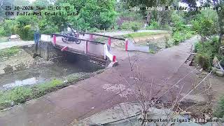 🔴Live View Kamera CCTV Perempatan Jembatan Irigasi Kidul Ban RT 19 Dsn Pranan Kulon, Kec Salaman. live webcam