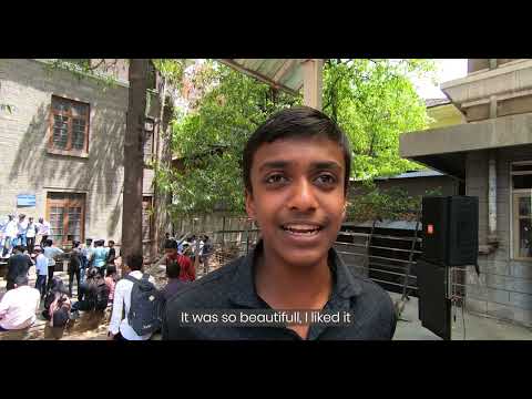 Experience the future firsthand with VR at Cusrow Wadia during AARAMBH 2K23 Festival!