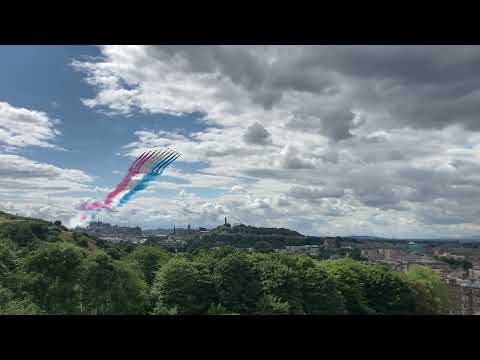 Red Arrows flyover 05/07/23