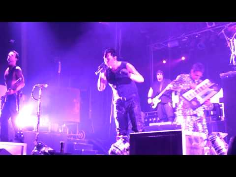 FEUERENGEL - PUSSY, 07.05.2011, Hamburg, Docks, 1/5