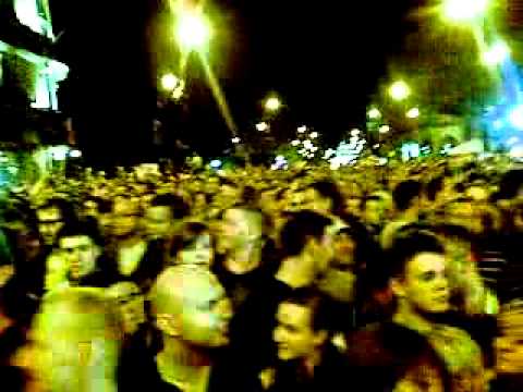 Protest przeciwników krzyża przed Pałacem Prezydenckim - cz. 5, www.mmwarszawa.pl