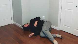 man breaks down on camera when roblox doesn&#39;t work