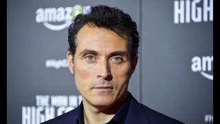 Rufus Sewell \