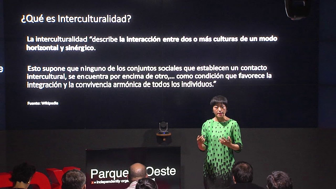 Interculturalidad: Puedes ser mas del 100% | Lisa Wang | TEDxParquedelOeste