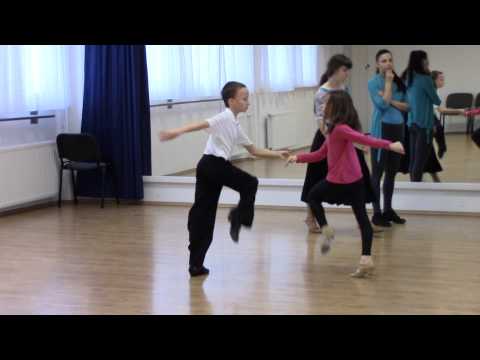 Jive gyakorlás (Szilver Táncsport Egyesület és Művészeti Iskola, Szentes, 2014.01.19)