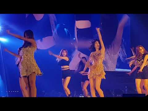 Twiceland in SG ( Jihyo, MoMo, Tzuyu) - Beyonce's End of Time