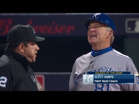 WS2015 Gm4: First base coach Kuntz on interference