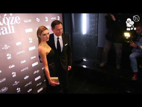 Krzysztof Ibisz CAŁUJE NOWĄ DZIEWCZYNĘ!