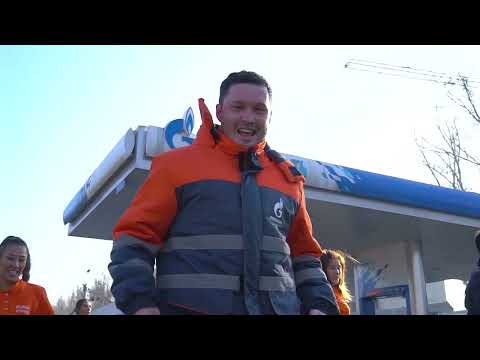 ГазПромНефть - Флешмобы и поздравления