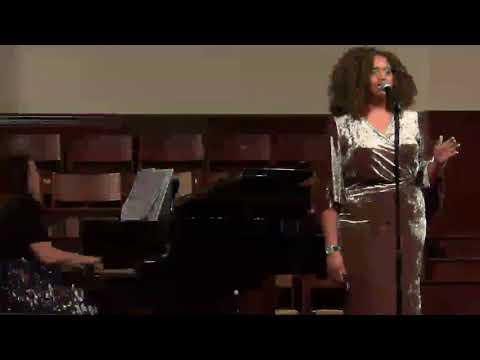 Erica Gabriel - The Trolley Song (Meet Me In St. Louis) - Hugh Martin, Ralph Blane