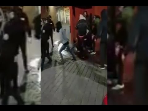 Została pobita przez antyfaszystów.