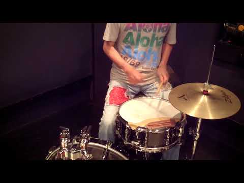 Nate Smith 's Cool 6/4 Funk Groove ( The Leak ) - Drum Lesson #734