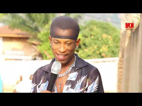 BEL CHRIS Ntimwari mumukumbuye?? UBU HOHO AVUGA IJAMBO RYIMANA 😀😀//KORESHUMWANYA Ntaco atazodukorera