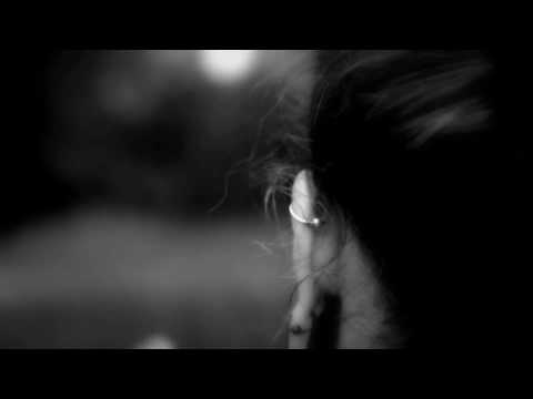 download lagu mp3 mp4 Hanging Garden, download lagu Hanging Garden gratis, unduh video klip Hanging Garden