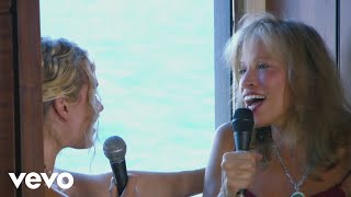 Carly Simon - Devoted to You (Live On The Queen Mary 2)
