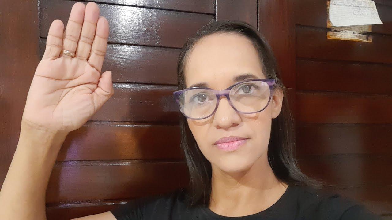 NÃO SE ASSUSTE, EU VEJO DEUS TOCANDO EM ALGUÉM PRA TE PEDIR PERDÃO!!!