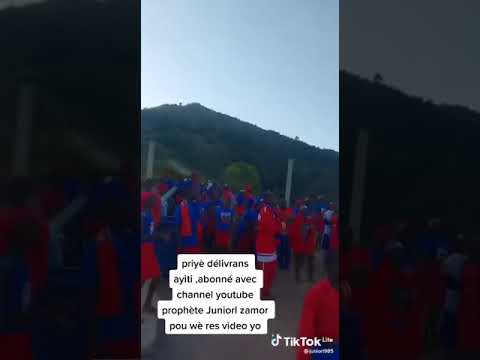 Leve tèt mwen devan ènmi yo, leve tèt mwen devan zanmi yo.  Leve leve leve têt mwen devan fanmi m yo