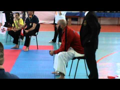 Alejandro Navarro assistant, Алехандро Наварро секундирует