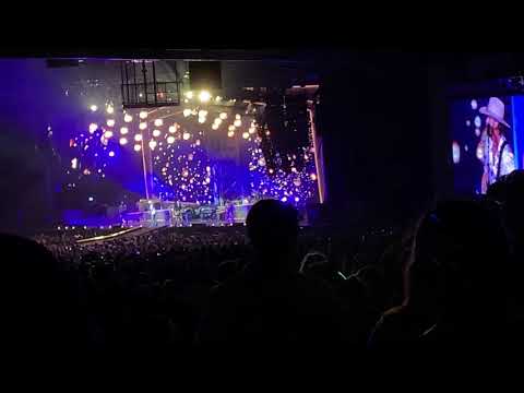 download lagu mp3 mp4 Florida Georgia Line Tour, download lagu Florida Georgia Line Tour gratis, unduh video klip Florida Georgia Line Tour