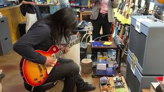 Video thumbnail for Tokai LS101F 토카이 레스폴 시연 by Joong Mo Do