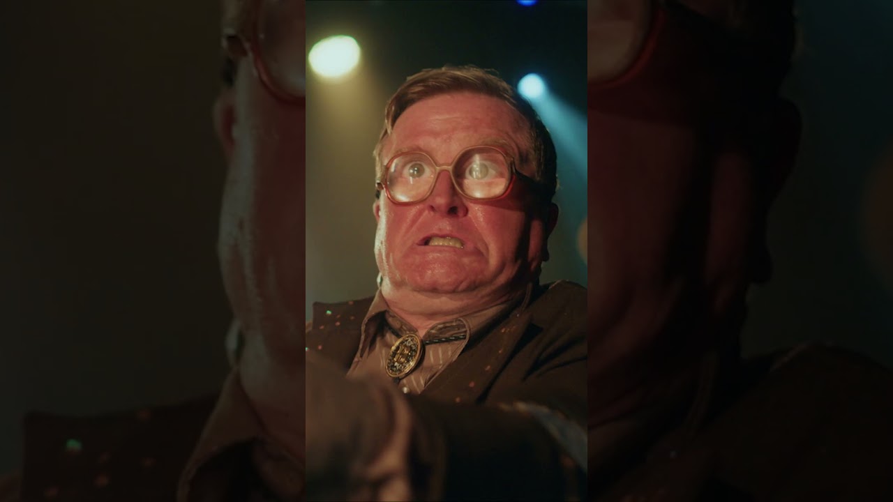 Miniature de la vidéo Watch Now du film Standing on the Shoulders of Kitties