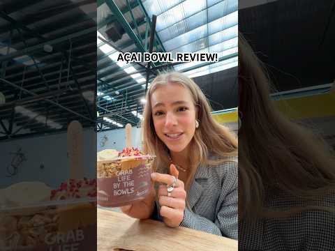 Açai Bowl review! #nz #acaibowl #tastetest #foodreview #mukbang #nzfood #healthy #acai