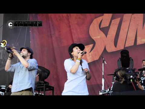 Jamaram & Sara Lugo - Rescule plan - Live at 27th Summerjam festival 2012