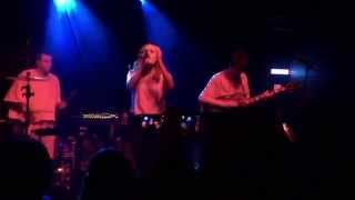 Small & Silver (Live) - Wet