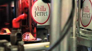 preview picture of video 'Mise en bouteille La Villa Ferret'