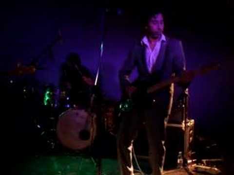 Kid Congo Powers & The Pink Monkey Birds - Live at ZDB Lisbon