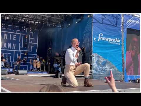 2022-03-26 All We Need Is Love ~ Stefanie Heinzmann @snowpenair