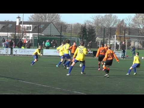 31 okt 2015 VV De Meern C2 - SVM C1 com 2-0 Afgekeurd doelpunt Faas, assist Isam