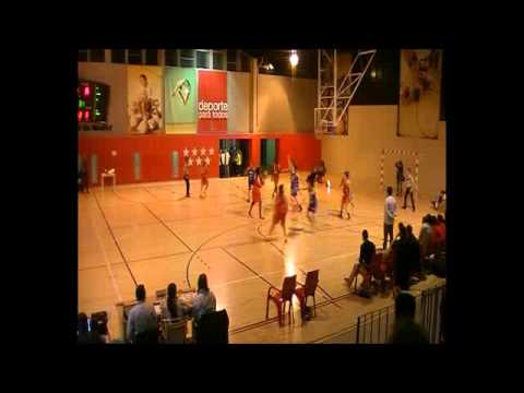 LIGA FEMENINA2B JORNADA4 C.R.E.F. ¡HOLA!...,76 - 49,ESTUDIANTES... (16/11/2013)
