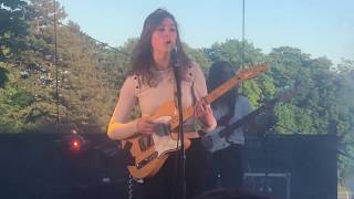 Fishbach – Un Autre Que Moi (live at La Magnifique Society, Reims, 21/05/2017)