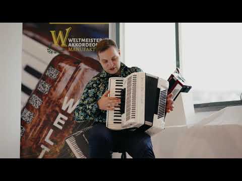 Opal Played by Vladimir Butusov