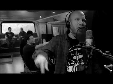 Roots Zombie Feat Little R - Kick The Bassline (Teaser)