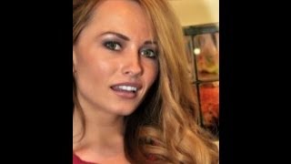 Marta Zolynska( mia hope) Participacion en DOOSH video