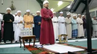 Download lagu ustaz Nafis ~Surah Al Qalam Bacaan Dalam Sembahyang[MERDU!!] mp3