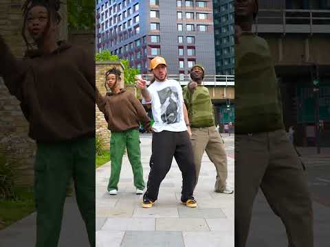 Nandipha808 - Sax Is A Sin ft. Deestar Za, Djy Fresh, Dot Mega & MystroJazz (Hugo, Timi & Brii)