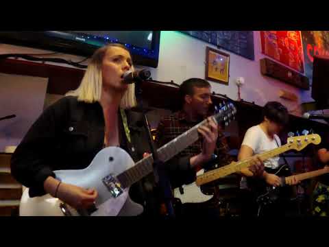 After London - Tunnels - Live @ Tamesis Dock 02/06/2019 (1 of 7)