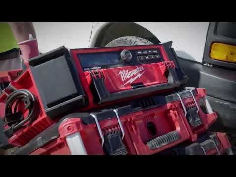 Milwaukee M18 PRCDAB+0 18v PACKOUT Radio & Charger